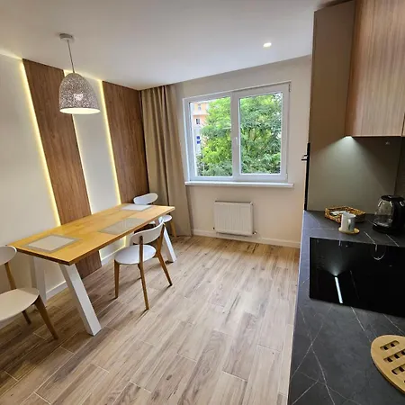 Comfort Haven By The Park Center Botanica Apartment *